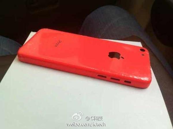 iPhone 5C Merah