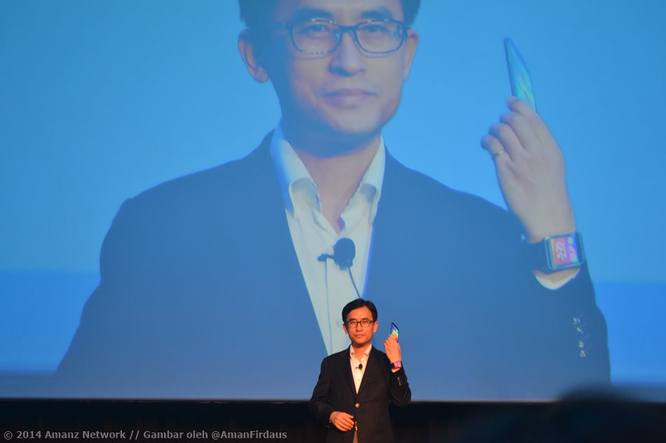 Samsung Gear 2 Akan Dijual Pada Harga RM899 Di Malaysia