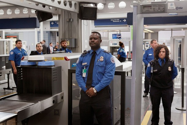TSA Debuts Full Body Imaging Screeners At O'Hare Airport