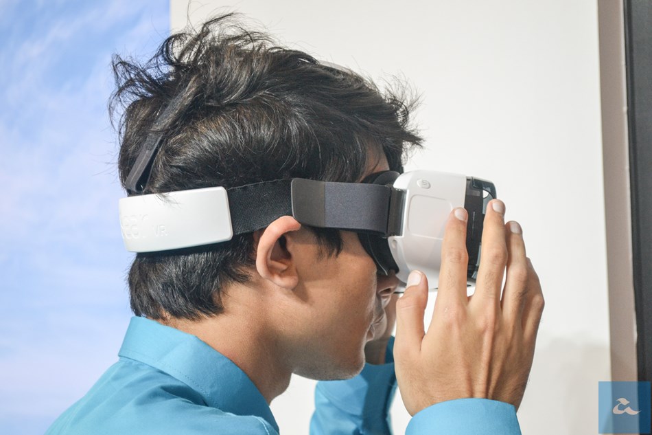 Samsung Memperkenalkan Gear VR Edisi Pengguna – Menyokong Pelbagai Peranti Galaxy 2015, Pada Harga Lebih Rendah