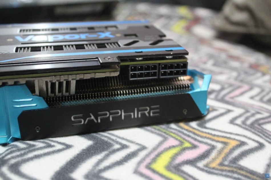 AMD Sapphire R9 290X Vapor X -IMG_9668