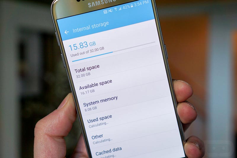 Galaxy-S7-8-gigabyte-storan