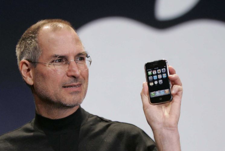 Apple Telah Menjual Lebih Satu Bilion iPhone Sehingga Kini