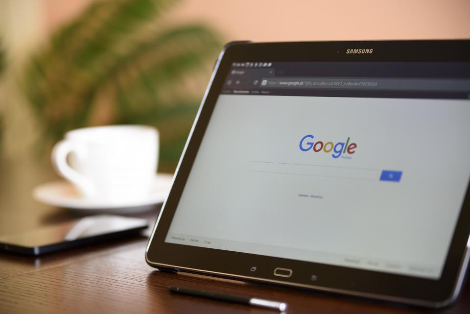 Google Akan Menyertakan Ciri Penapis Iklan Di Chrome Pada 2018