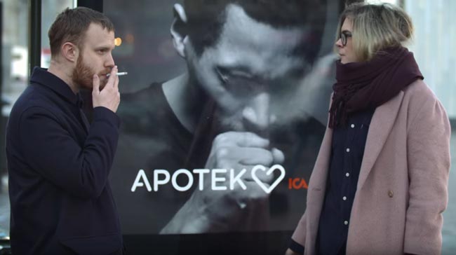 Papan Iklan Di Sweden “Batuk” Apabila Mengesan Kehadiran Penghisap Rokok