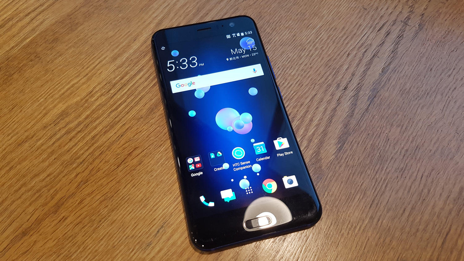 HTC U11 Akan Ke Malaysia Pada Bulan Jun, Berharga Seumpama HTC U Ultra Sapphire Edition