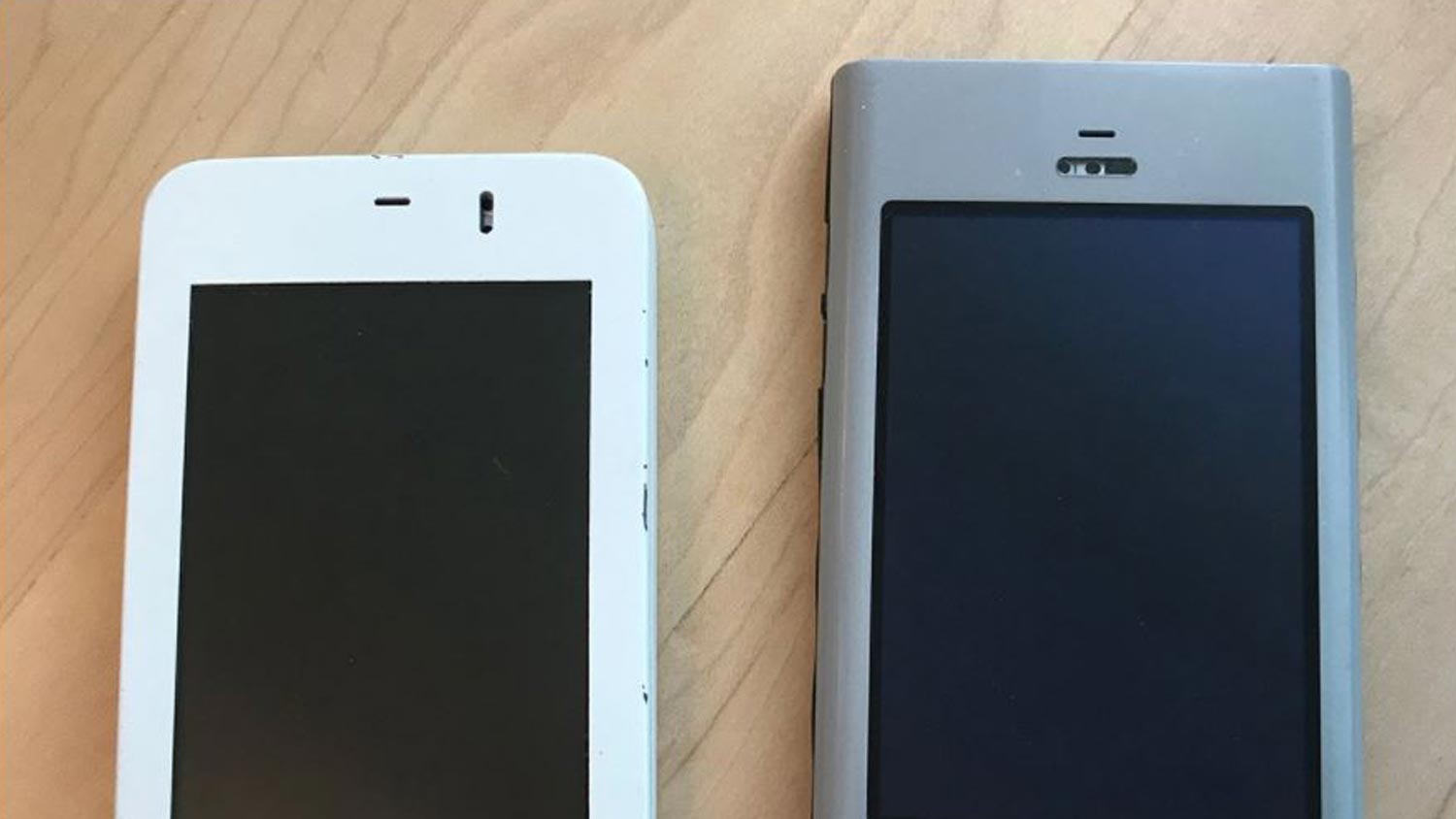Dua Prototaip Awal iPhone Diperlihatkan Buat Pertama Kali