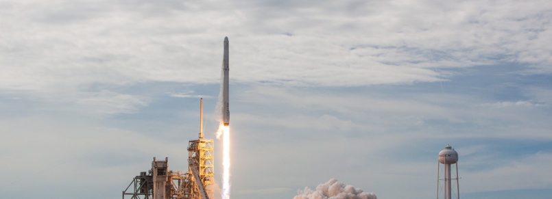 SpaceX Membuat Penghantaran Ke Stesen Angkasa Menggunakan Kapsul Yang Digunakan Semula