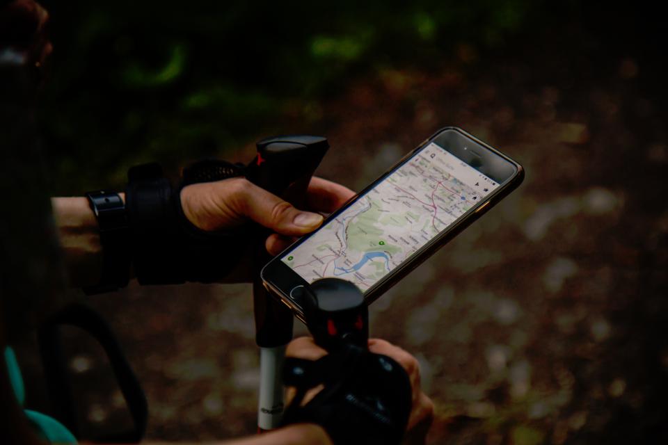 Cip GPS Pada Telefon Pintar Akan Mula Menawarkan Kejituan Sehingga 30cm Bermula 2018