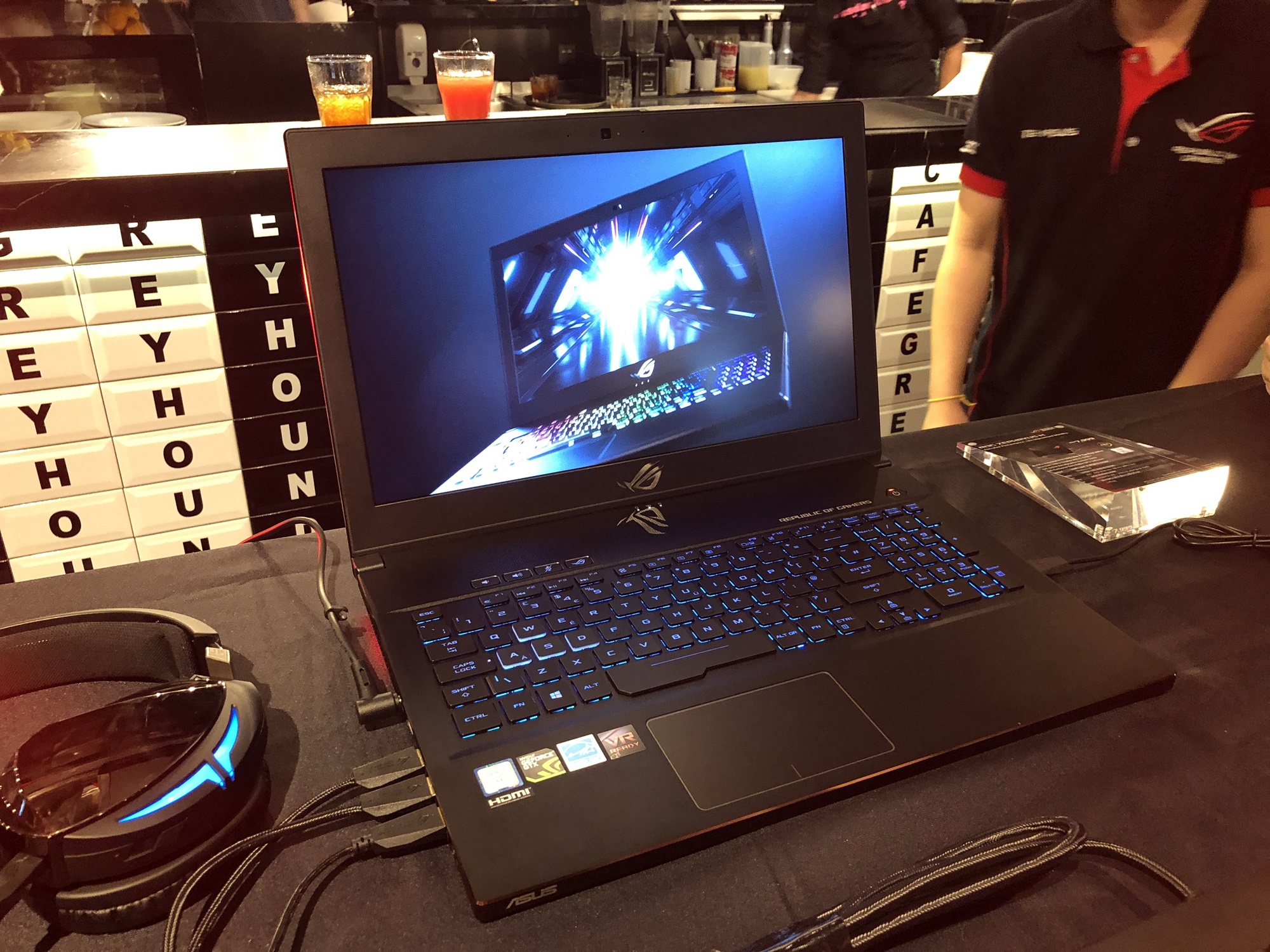 Laptop Gaming Nipis ASUS ROG Zephyrus M Dengan Kad Grafik NVIDIA Bakal Memasuki Pasaran Malaysia