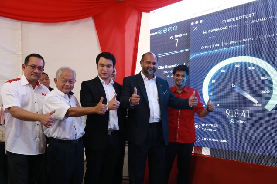 Projek Rintis Perkhidmatan Internet Melalui Infrastruktur TNB Kini Diuji Dengan Meluas Di Jasin, Melaka