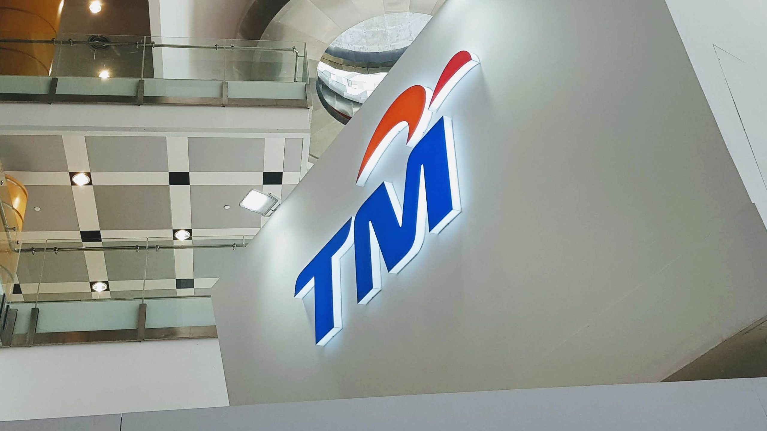 SPRM Menyiasat Telekom Malaysia Mengenai Pengambilalihan P1