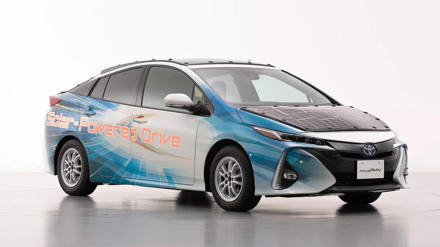 Toyota Membangunkan Kereta Elektrik Yang Menggunakan Kuasa Solar Sepenuhnya