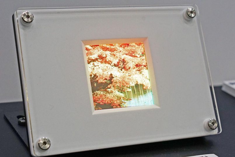 Kyocera Memperlihatkan Skrin Mikro LED Dengan Keterangan 3000 Nits 240Hz