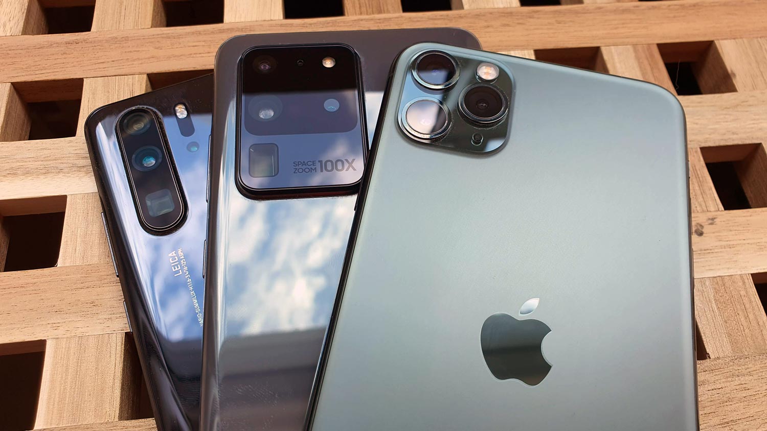 Kamera iPhone 12 Mungkin Menggunakan Lensa Keluaran Samsung