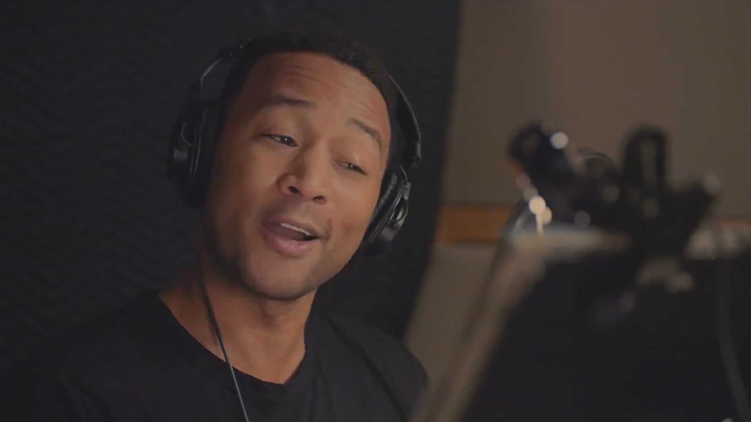 Suara John Legend Akan Dibuang Dari Google Assistant Pada 23 Mac