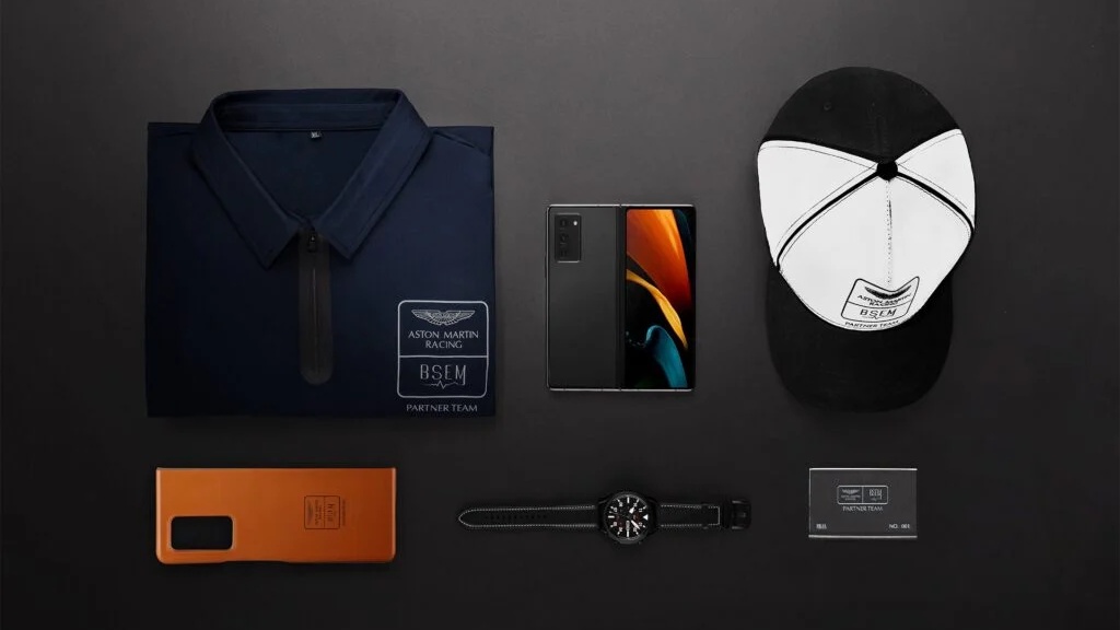 Samsung Galaxy Z Fold2 Edisi Khas Aston Martin Dilancarkan Di China