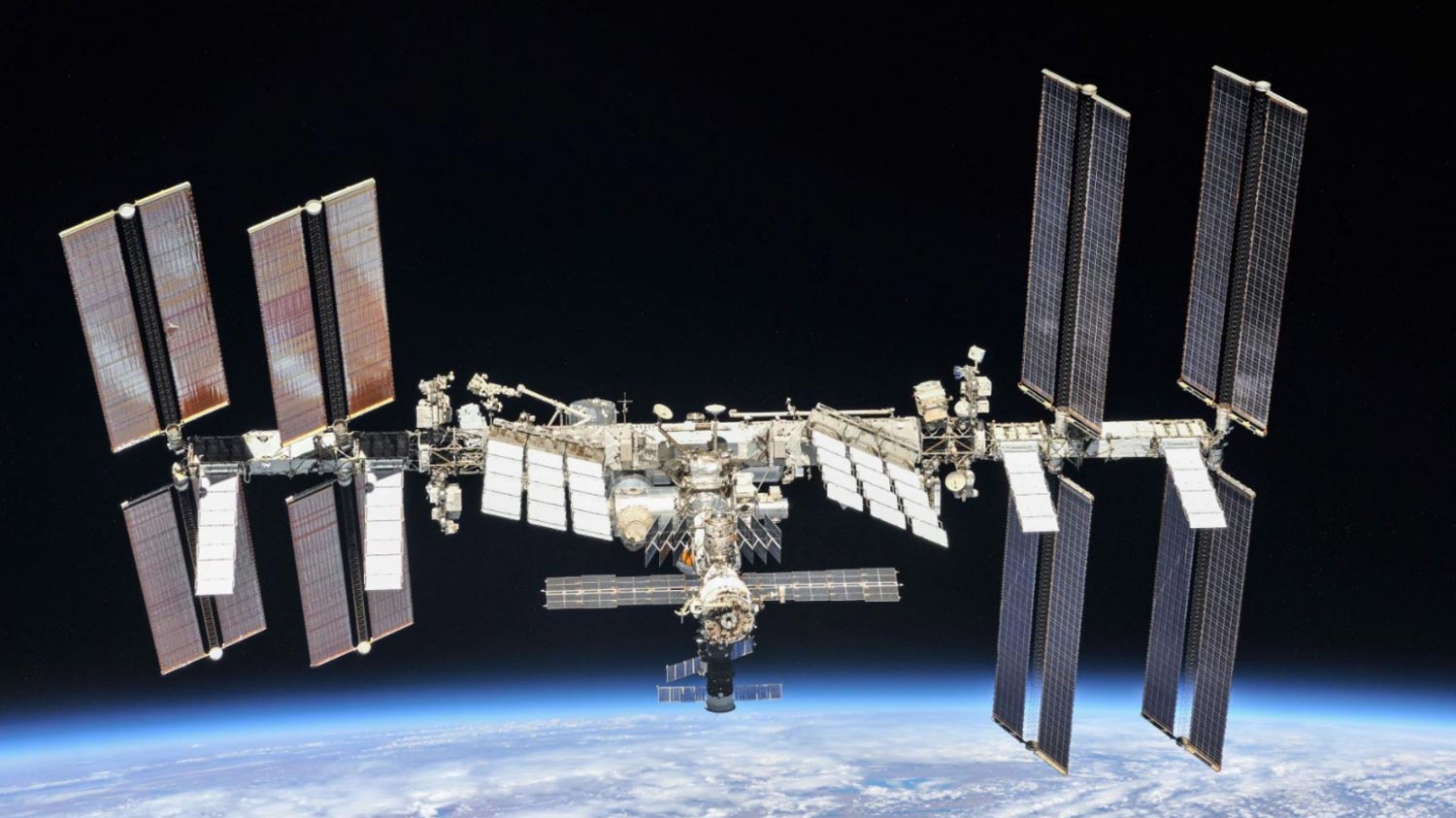 Russia Menggantung Kerjasama Di ISS Selagi Sekatan Tidak Ditarik Semula