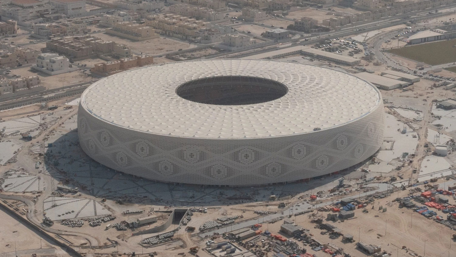 Stadium Piala Dunia Ini Mengambil Inspirasi Daripada Rekaan Kopiah