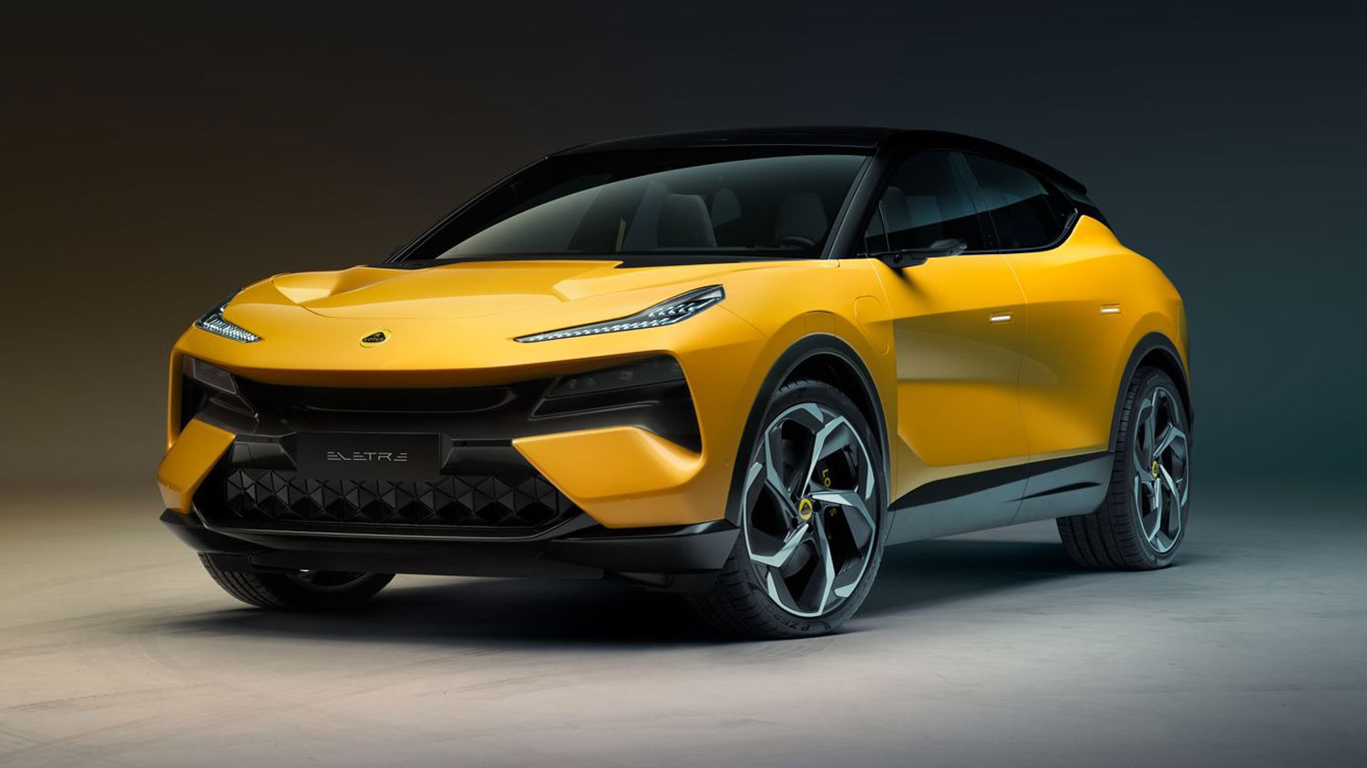 Lotus Melancarkan Eletre – SUV Elektrik Dengan Prestasi Kereta Lumba