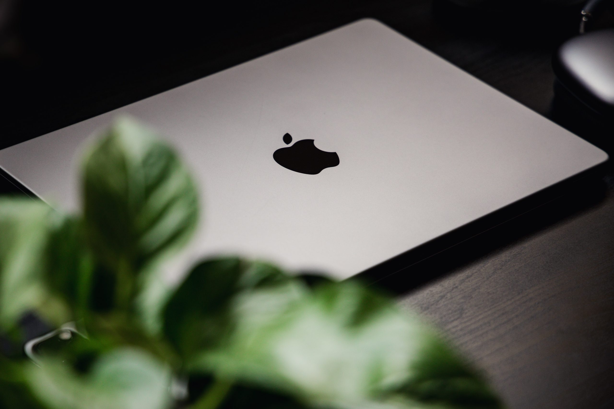 Apple MacBook Pro Mengalami Kekurangan – Tempahan Hanya Terima Pada Penghujung Julai
