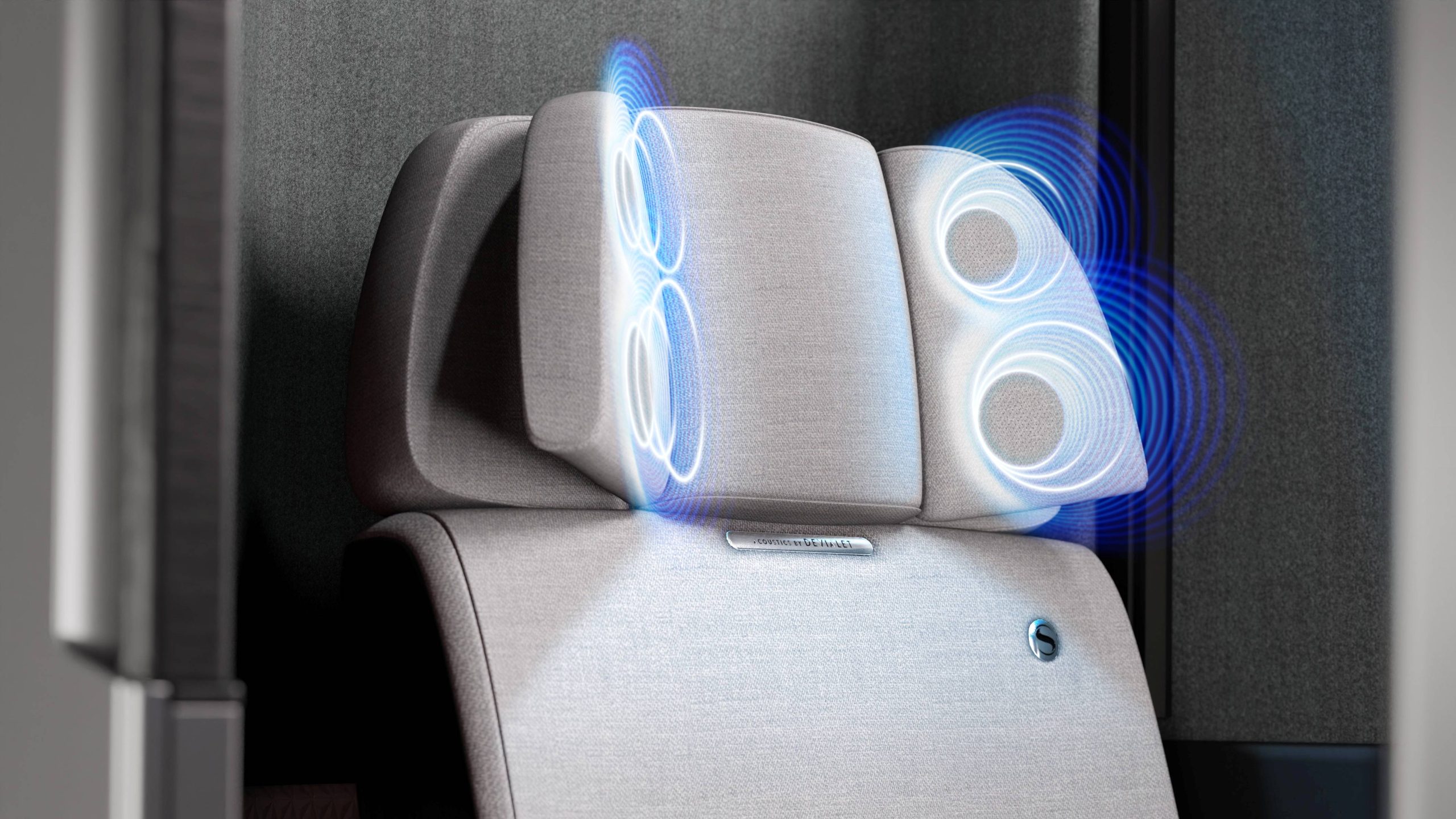 Devialet Hadir Dengan “Euphony” – Penyandar Kepala Kerusi Pesawat Dengan Speaker Premium Terbina