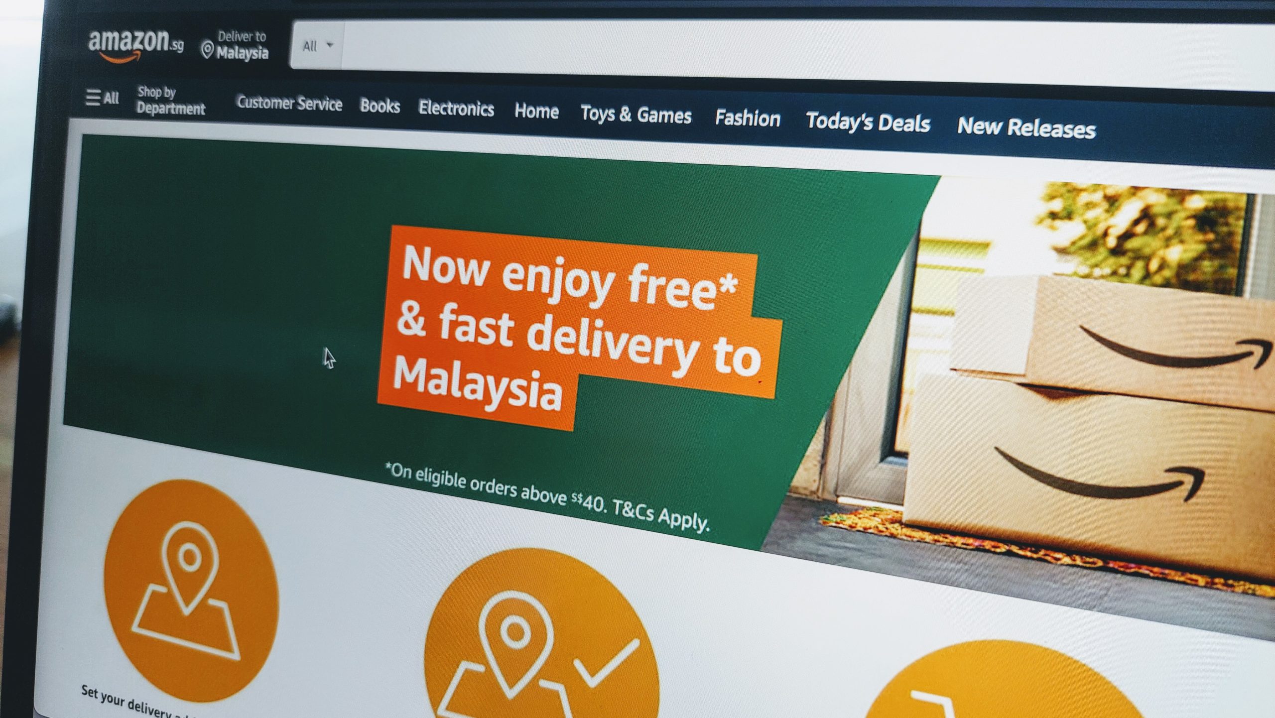 Amazon Singapura Kini Menawarkan Penghantaran Percuma Ke Malaysia