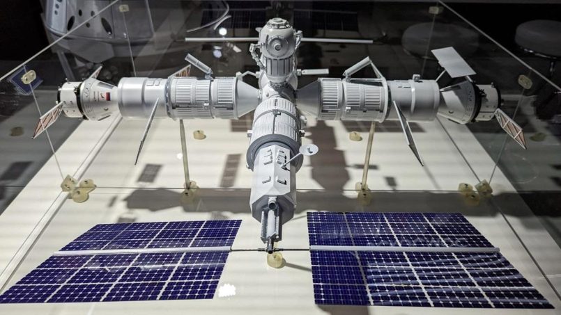Rusia Memperlihatkan Rekaan Stesen Angkasa Selepas Meninggalkan ISS