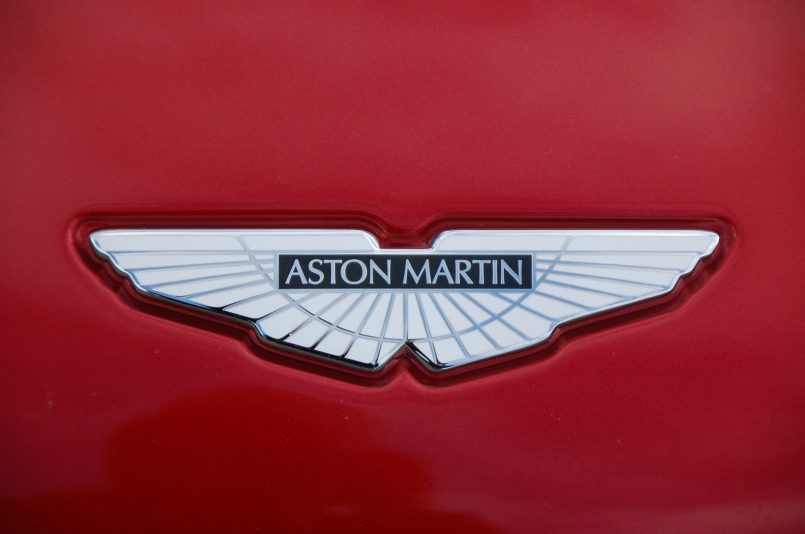 Geely Mengambil Pegangan 7.6% Pada Aston Martin