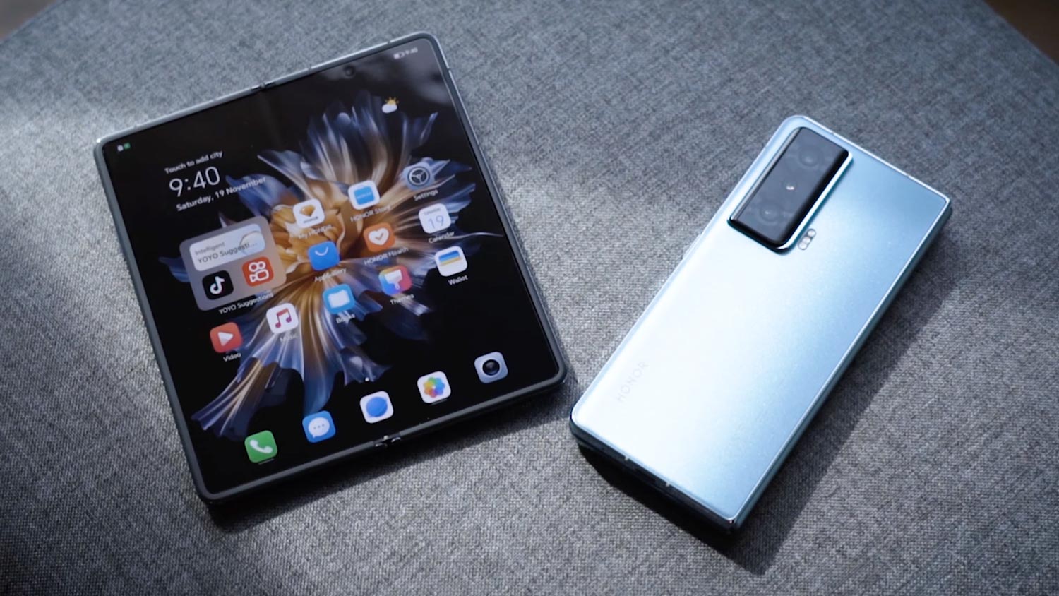Pandang Pertama – Honor Magic Vs Mempunyai Kemampuan Mengalahkan Galaxy Z Fold