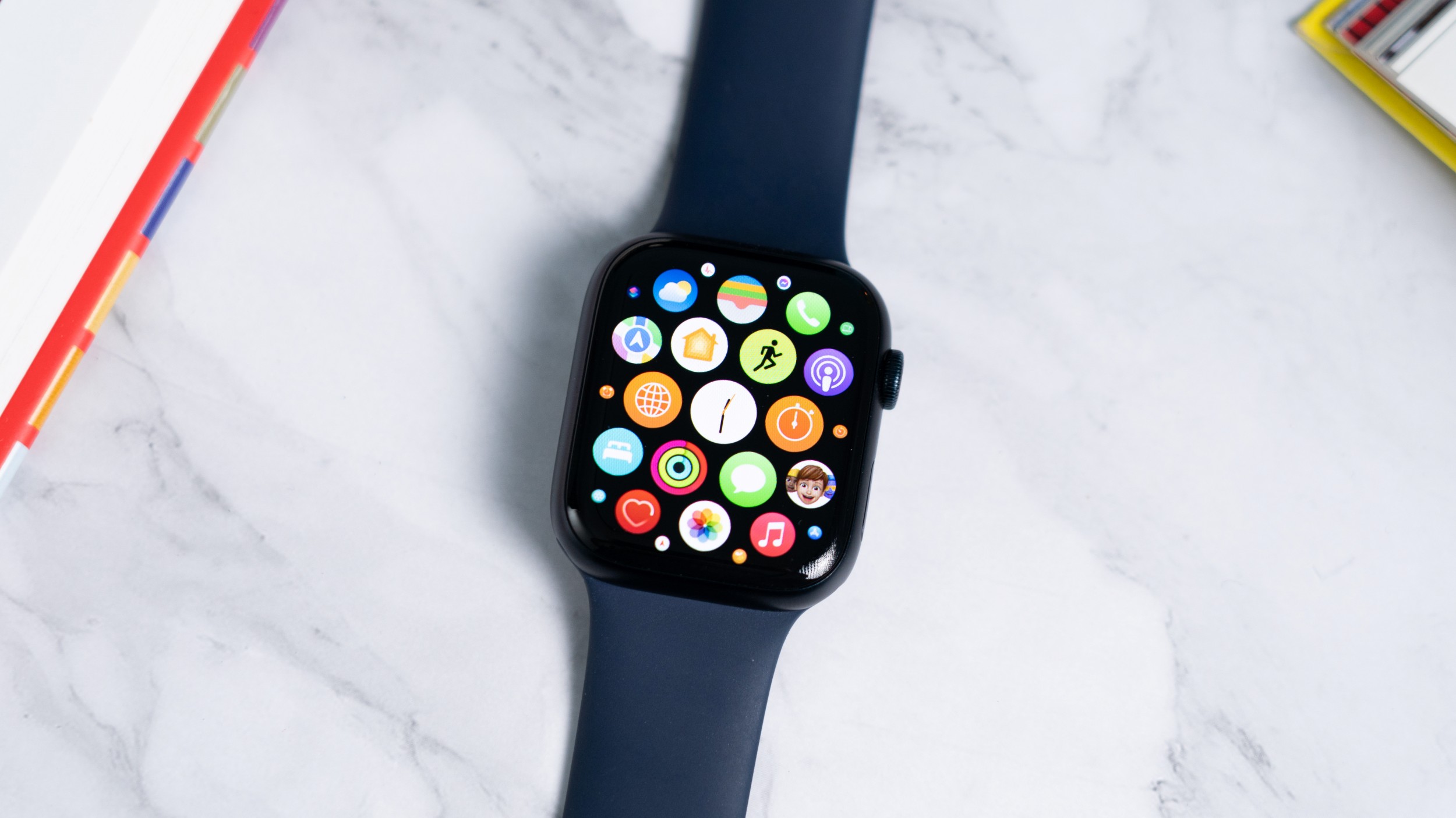 Ulasan – Jam Tangan Pintar Terbaik Diteruskan Dengan Apple Watch Series 8