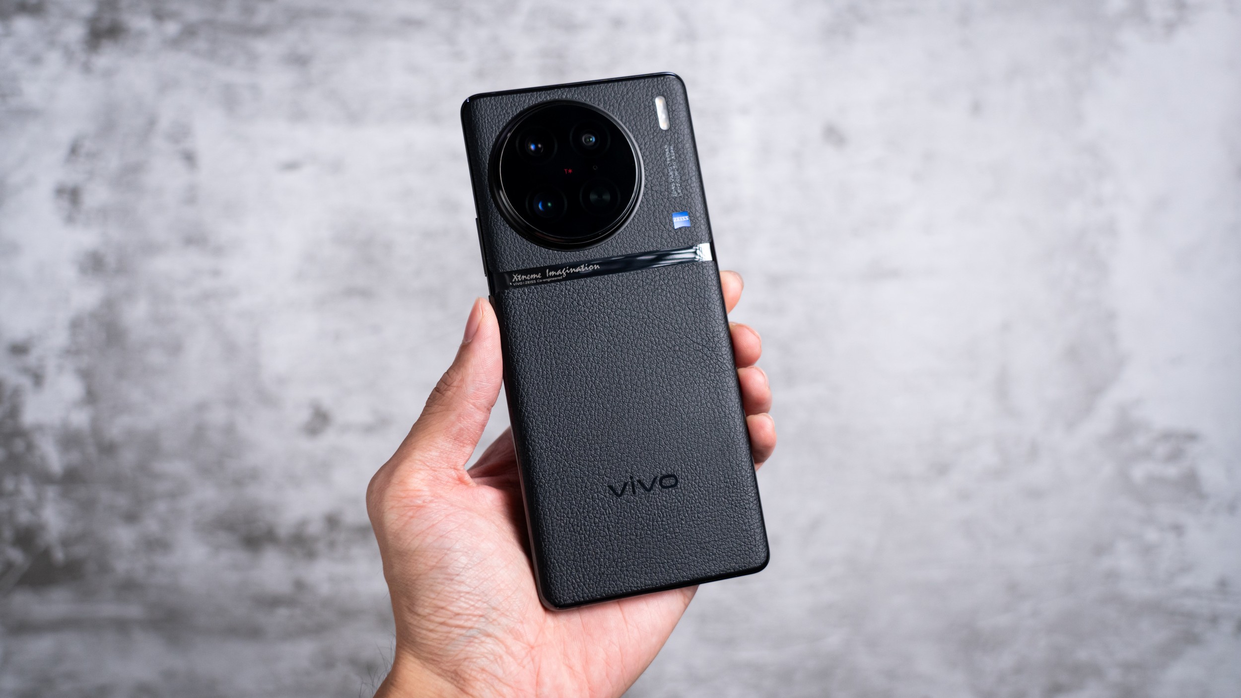 Pandang Pertama Vivo X90 Pro – Kemampuan Fotografi Zeiss Jadi Sandaran