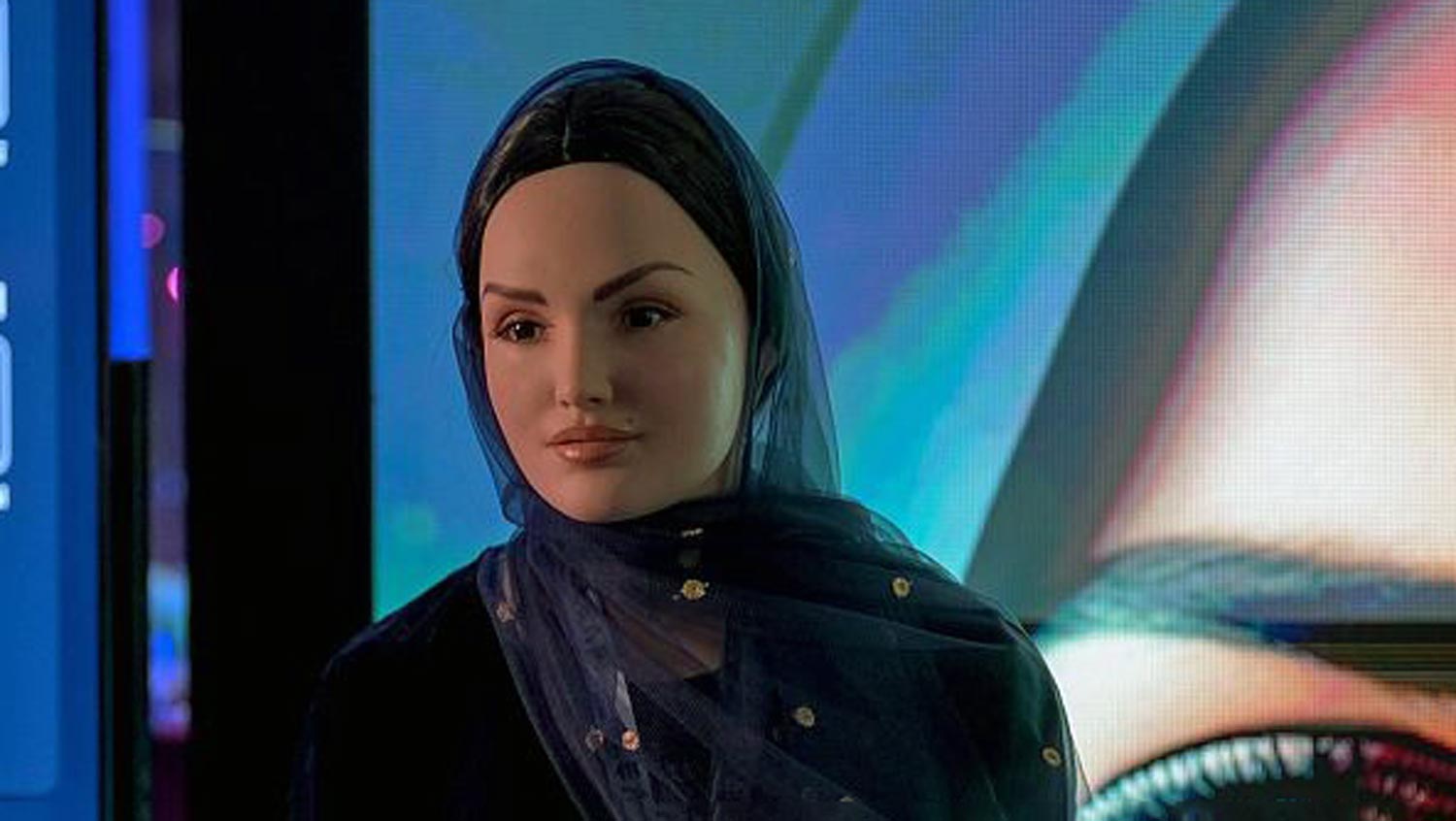 Sara Ialah Robot Pertama Yang Boleh Berbicara Dalam Bahasa Arab