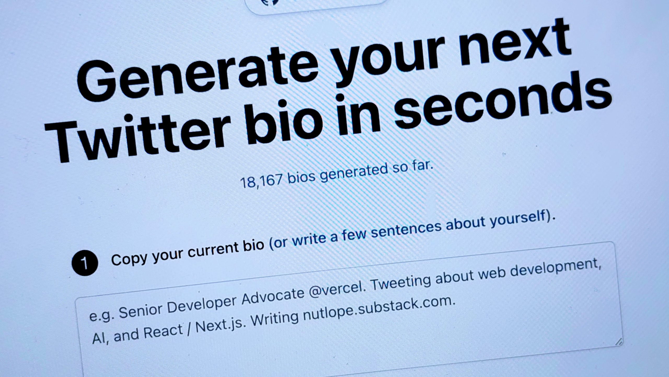 TwitterBio Membolehkan Anda Jana “Bio” Untuk Profil Twitter Anda Menggunakan AI
