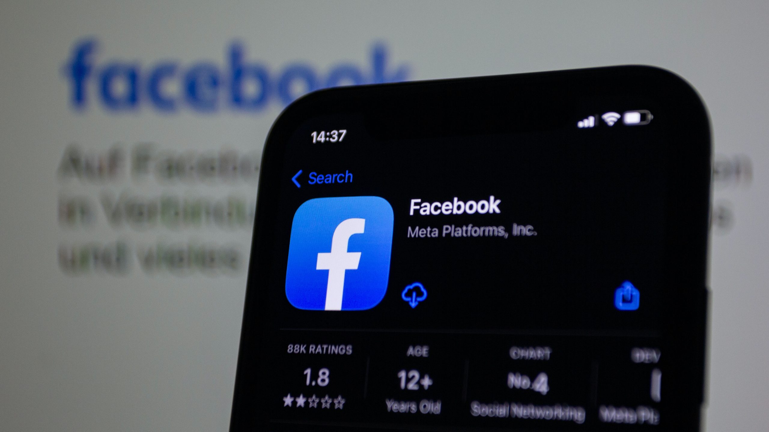 Meta Ingin Membolehkan Pengguna Eropah Muat-Turun Aplikasi Terus Melalui Iklan Facebook