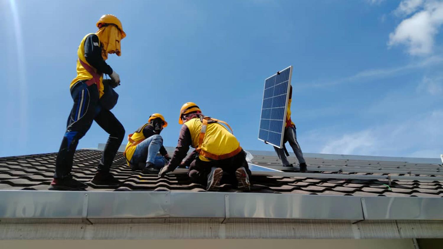 SOLS Energy Perkenal Program Langganan Solar Rumah Untuk Mengurangkan Kos Pemasangan Panel