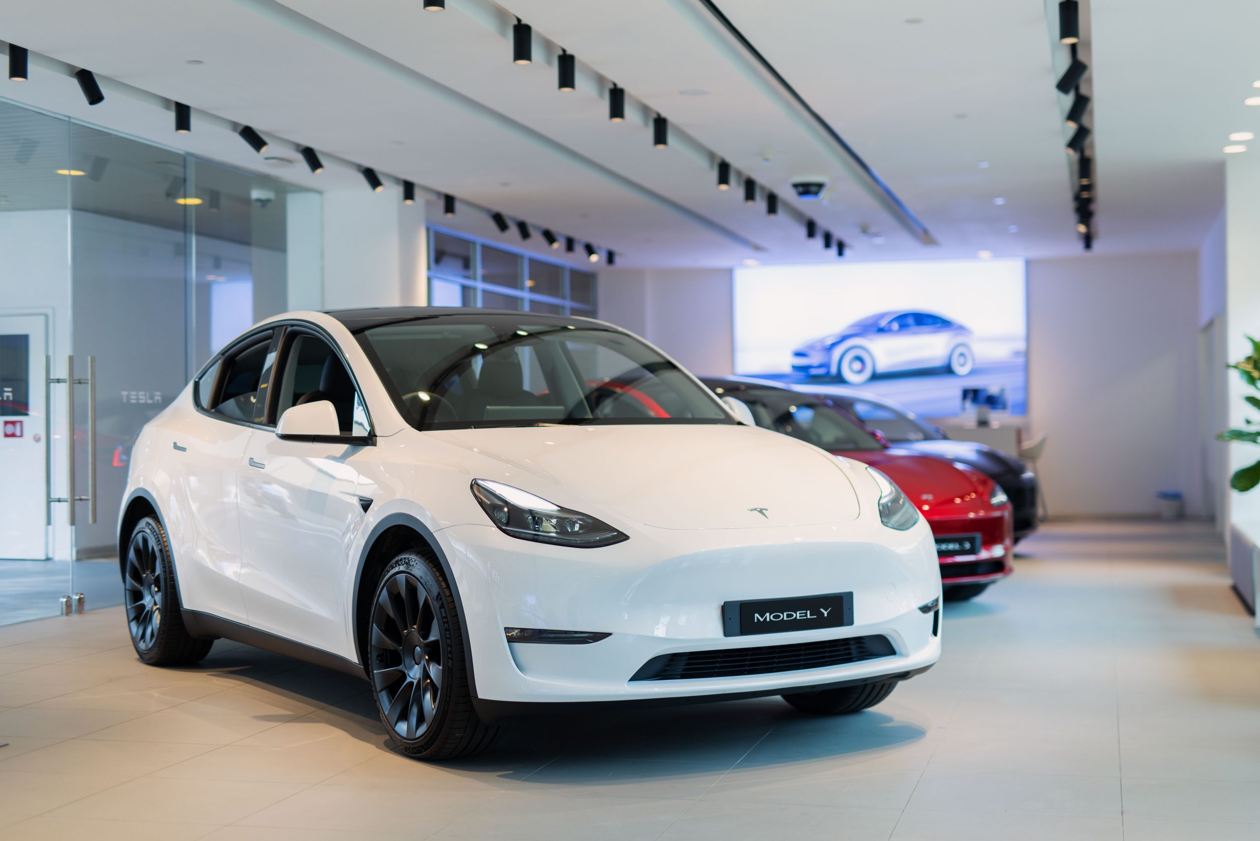 Tesla Menawarkan Potongan Harga Sehingga RM 8000 – Model 3 Bermula RM 181K dan Model Y Bermula RM 191K